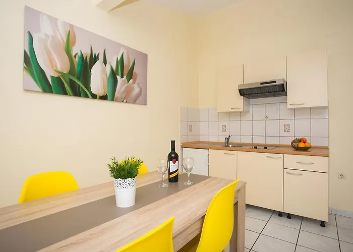 With A Swimming Pool Mokalo, Peljesac - 639