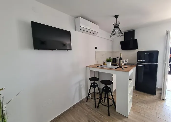 Apartman With A Swimming Pool Mokalo, Peljesac - 639 *